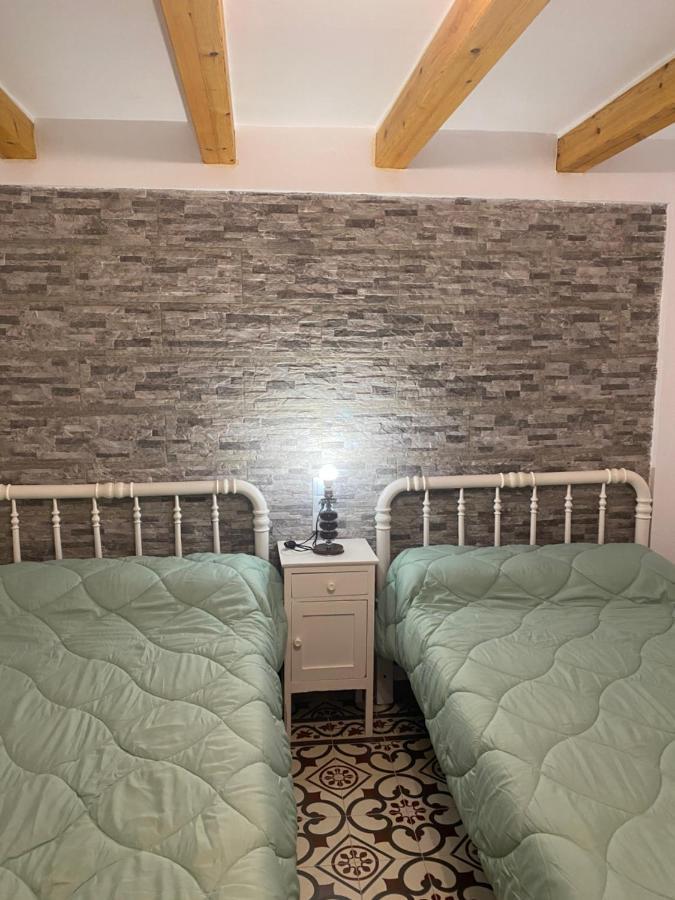 Cal Cap Xic Villa Castellfullit de Riubregos Eksteriør billede